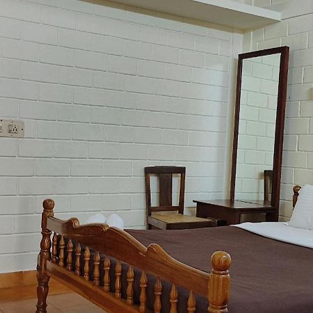 Kuttichira Heritage Home Alappuzha Luaran gambar